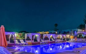 Chandris Apartments